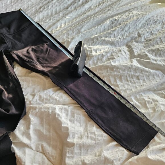 Lululemon Wunder Under High-Rise Luxtreme Cropped Leggings 23" - Black - Sz 6 - Picture 6 of 9